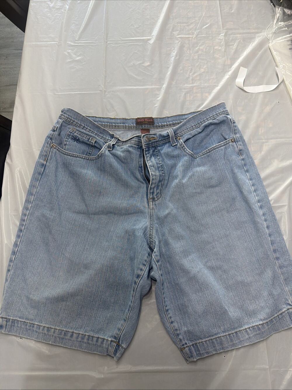 Duck Head Womens Shorts Size 14 Classic Embroidered Floral Denim Medium Wash